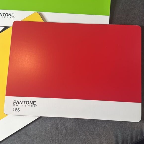 Pantone Universe RARE Large Colorful Placemats Box Set of 4 - Picture 5 of 12